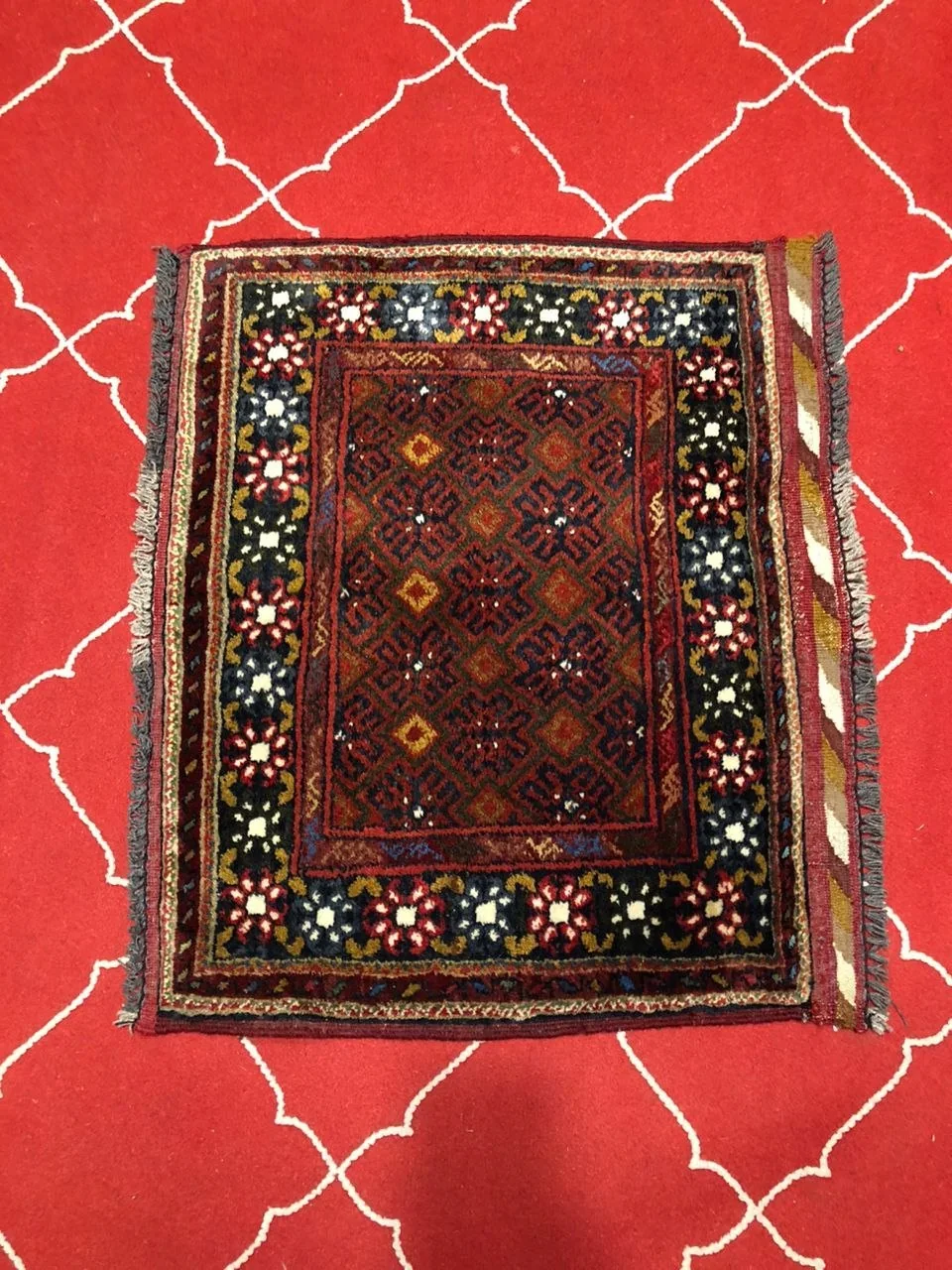 قالیچه هندسه مهر