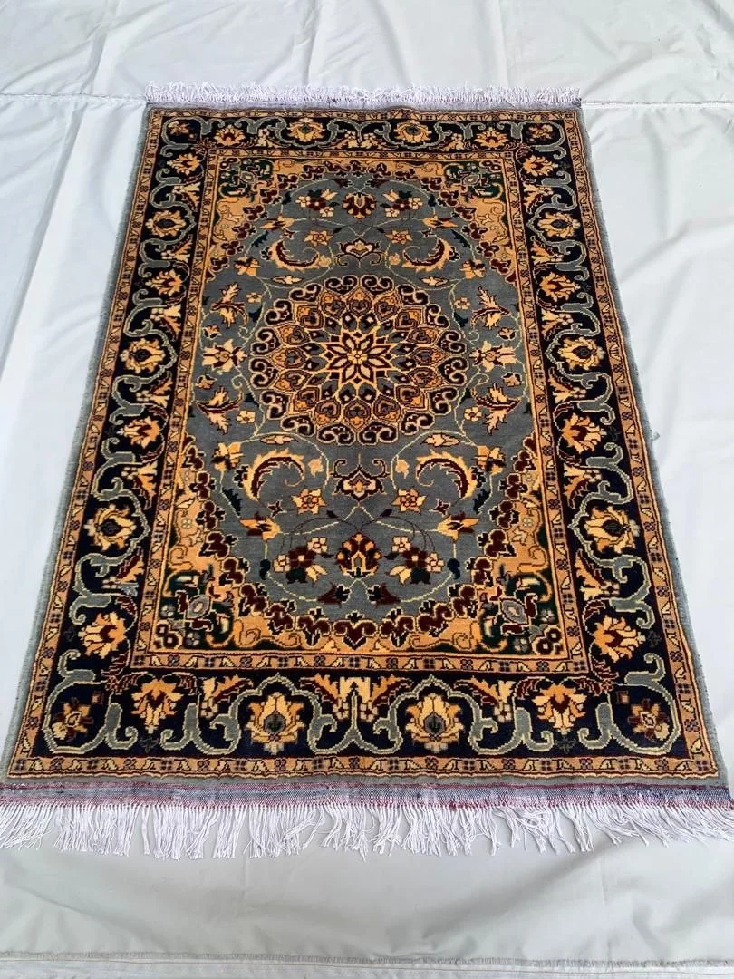 کناره و رانر ترنج سپیده