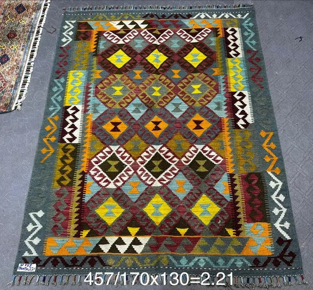 گلیم افشان فیروزه